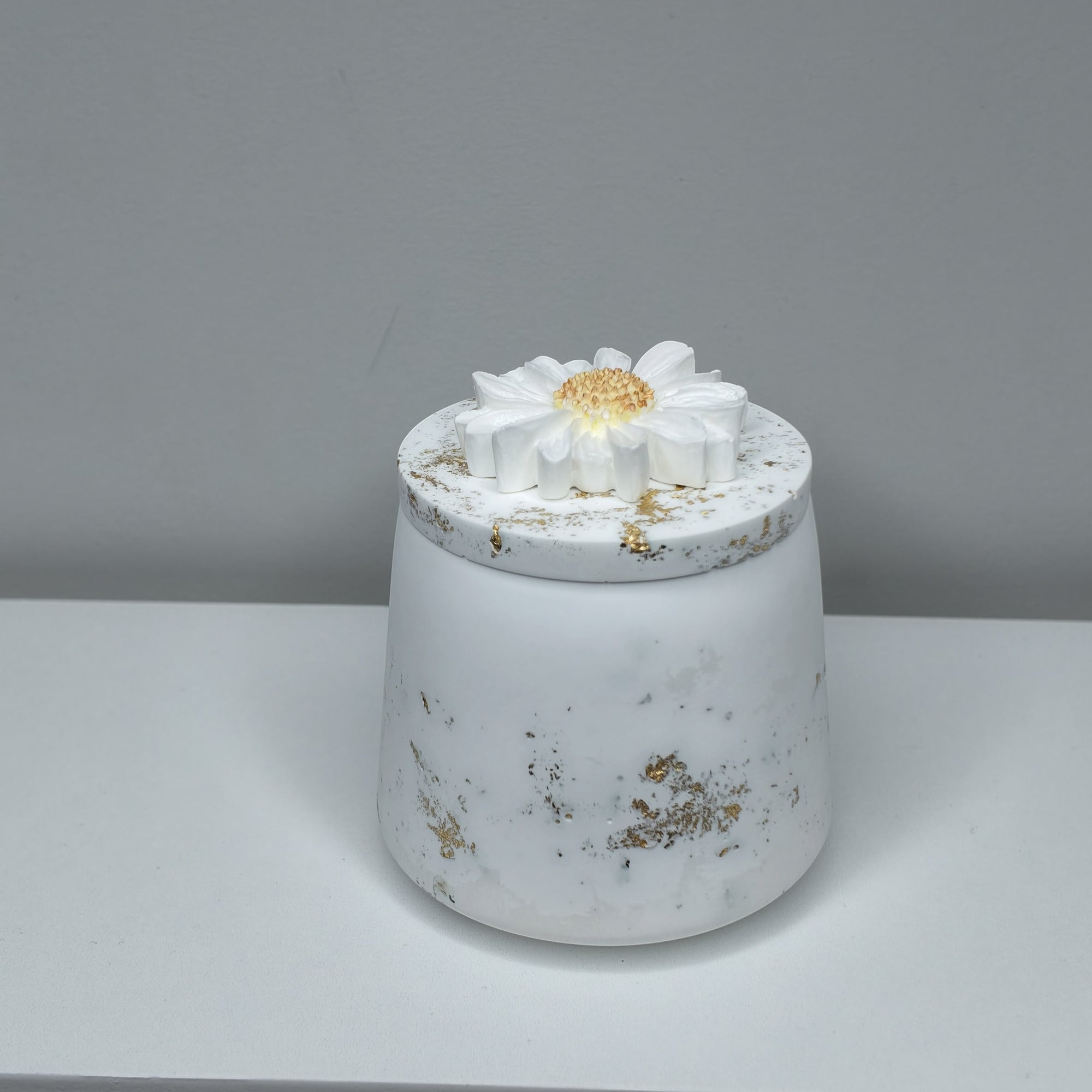 Daisy Bloom Keepsake Jar