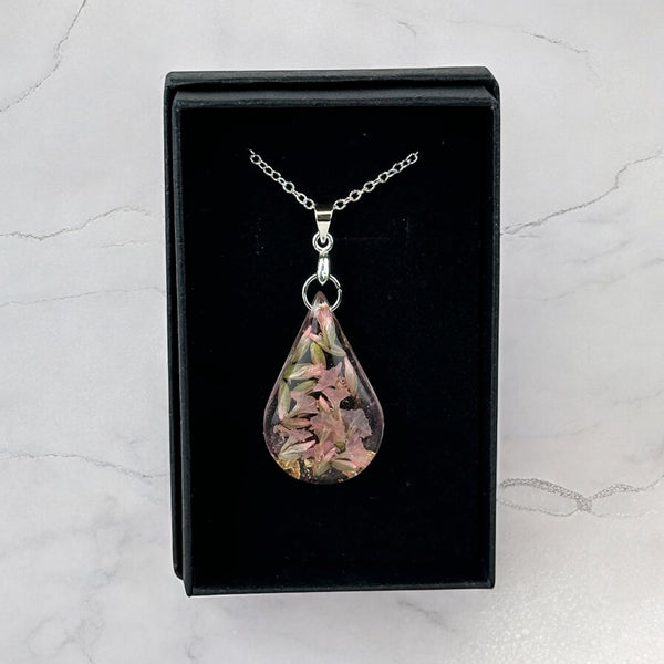 Necklace - Resin / Floral