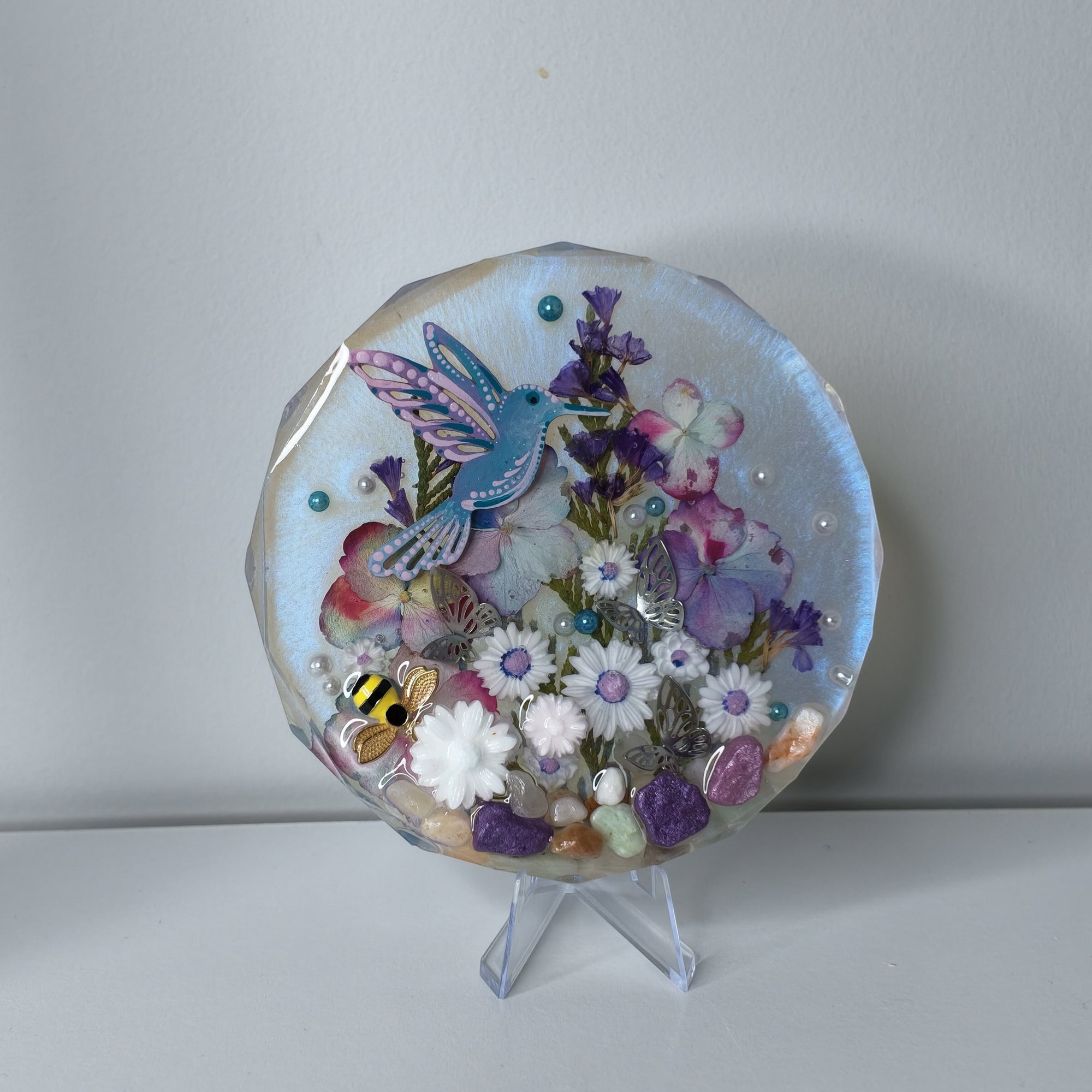 Hummingbird Garden Home Decor